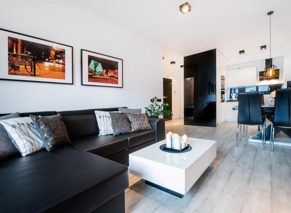 Apartamenty Homely Place Centrum - Stary Rynek - Parking Πόζναν Εξωτερικό φωτογραφία